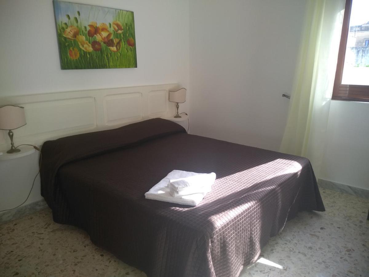 Josephine Holidays Lecce Exteriör bild